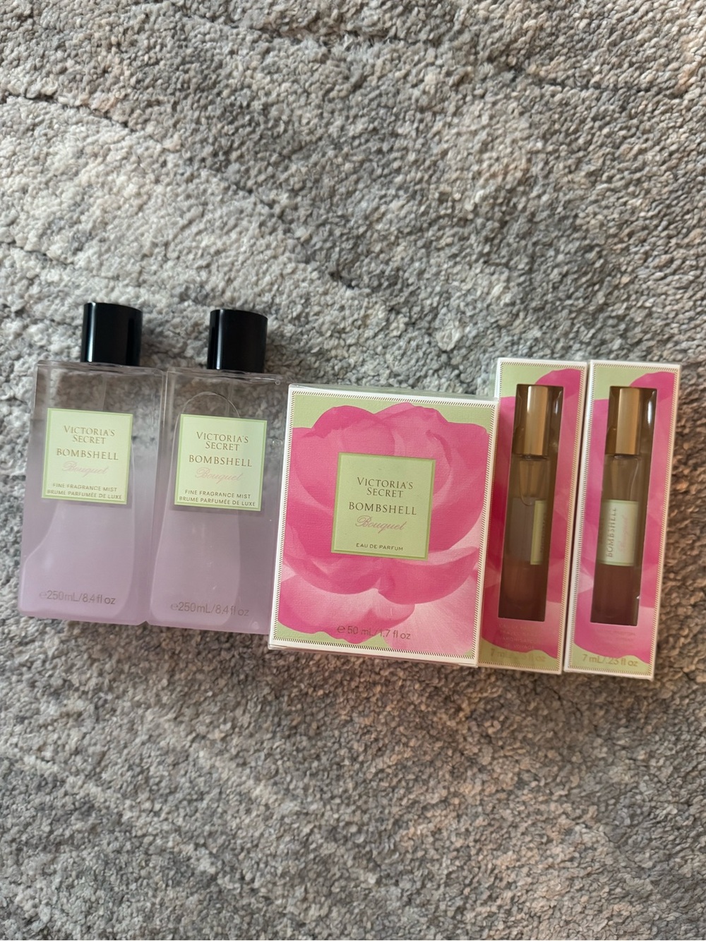 Victoria Secret- bombshell bouquet fragrance bundle